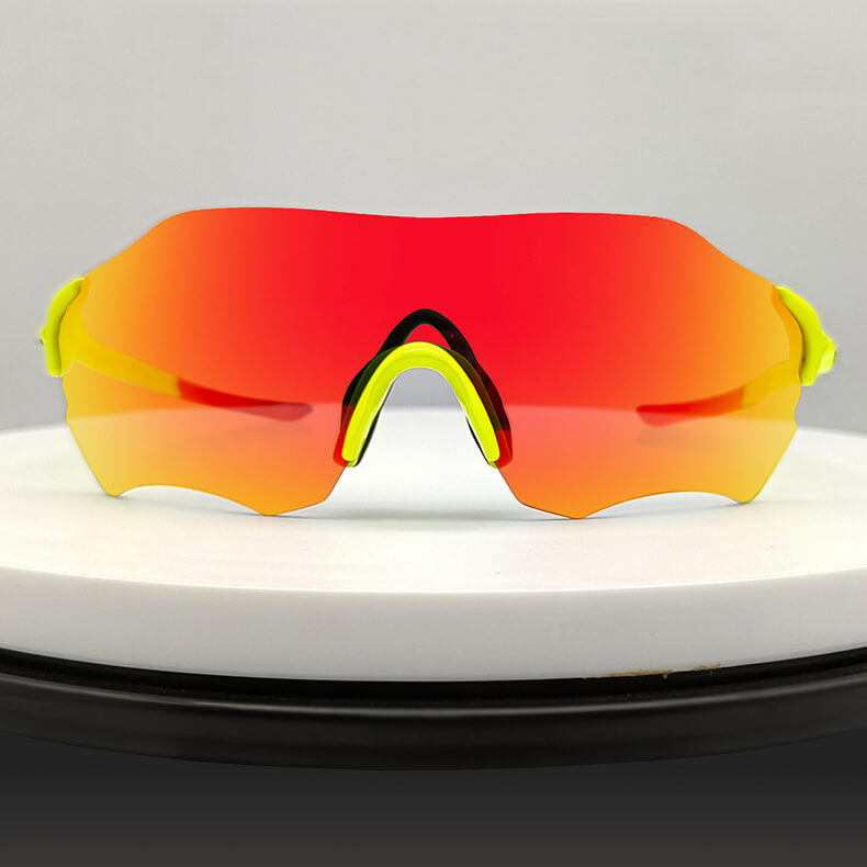 Polarized Photochromic Sunglasses for Professional Outdoor Cycling - Lola
